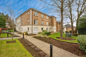 PHOTOS SHOW GENERAL VIEW OF RETIREMENT DEVELOPMENT- click for photo gallery